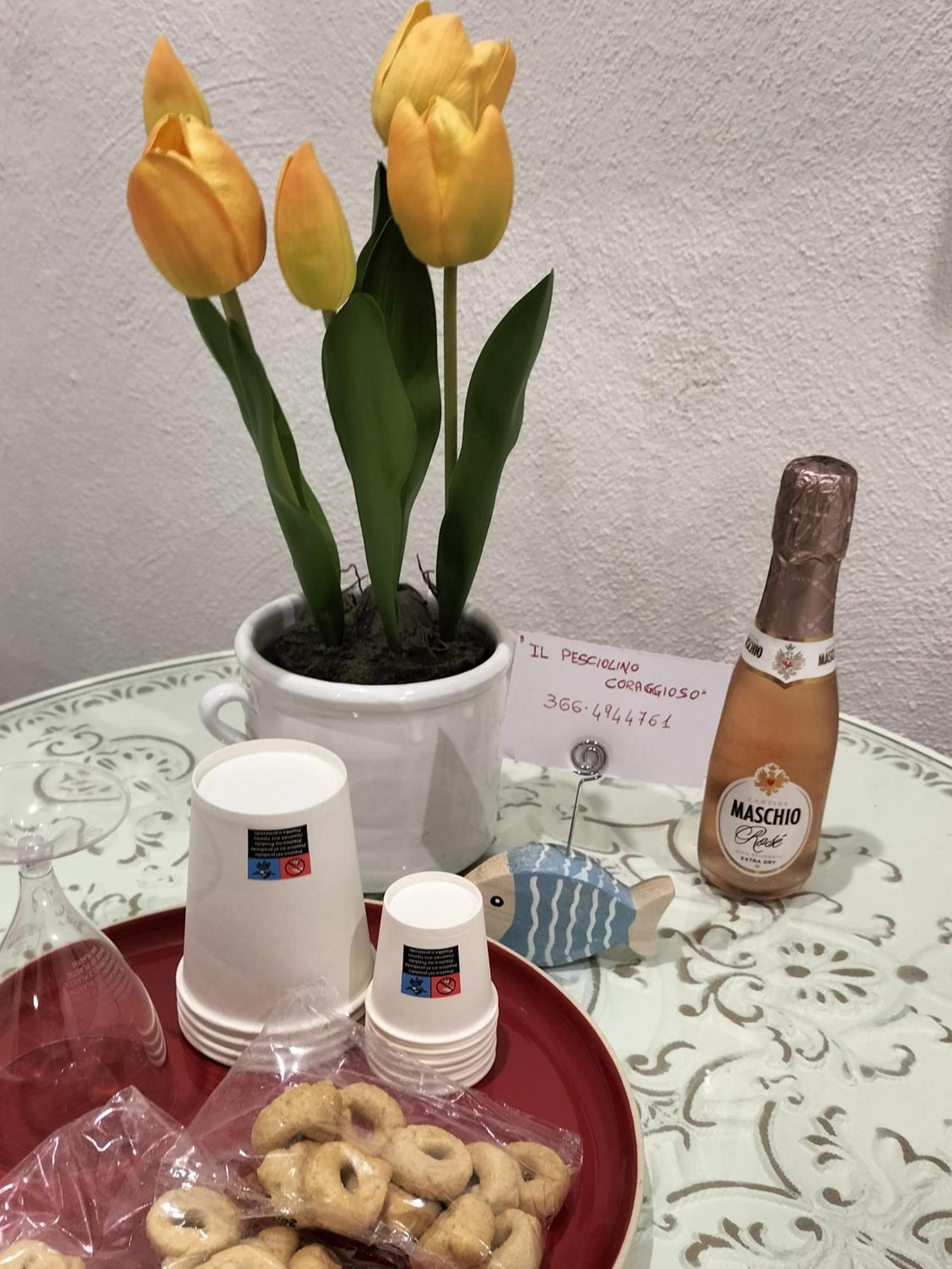 Il Pesciolino Coraggioso Appartement Bari Buitenkant foto